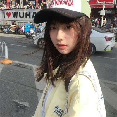 爱在心里口难开